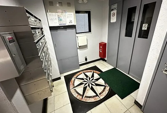 【玄関】