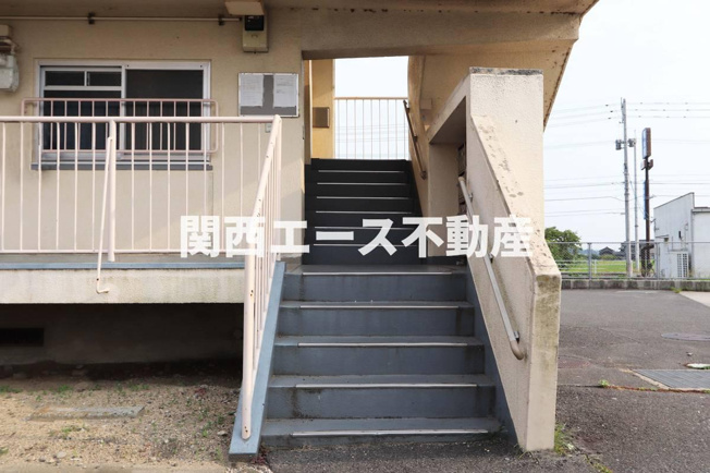 【エントランス】 | ビレッジハウス上成