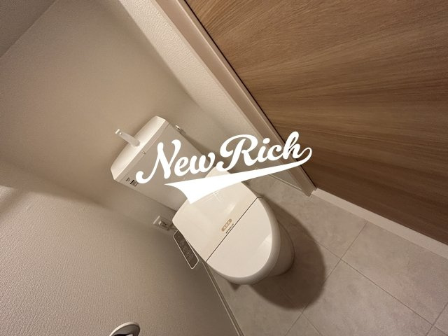 伊勢崎市東小保方町のアパートのトイレ