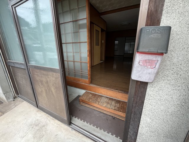 大江アパートⅠの玄関