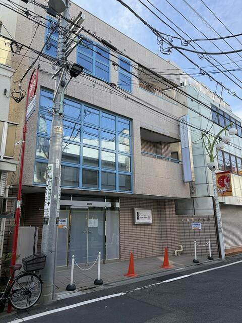 経堂整形外科の外観