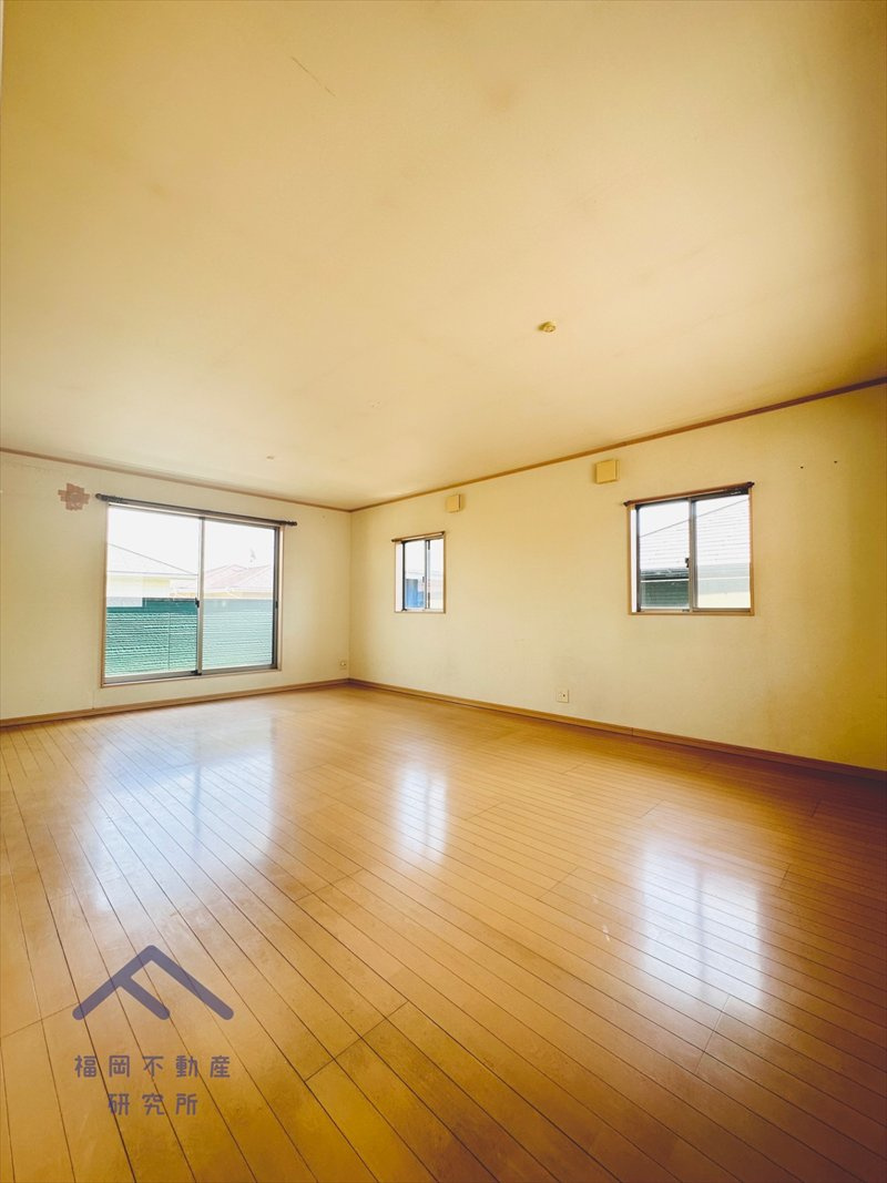 糟屋郡粕屋町酒殿２丁目　戸建ての洋室