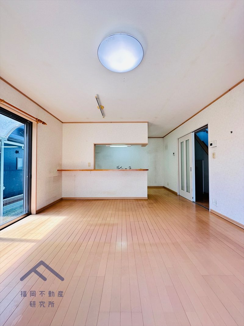 糟屋郡粕屋町酒殿２丁目　戸建ての居間・リビング