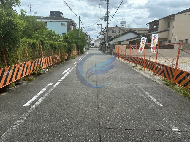 大阪市住吉区長居東２丁目建築条件付土地の前面道路含む現地写真|前面道路含む現地写真です