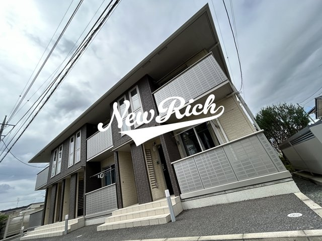 伊勢崎市北千木町のアパートの外観