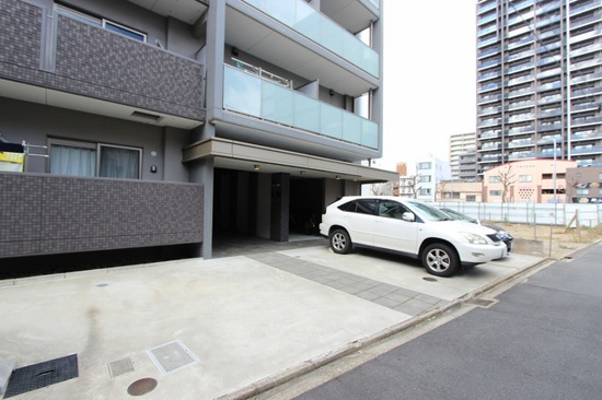 【駐車場】 | グランツ泉