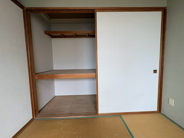 ハーバーヒルズの和室