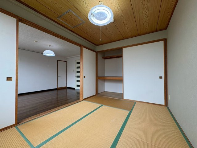 ハーバーヒルズの和室