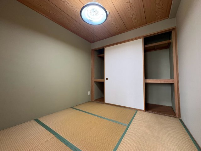 ハーバーヒルズの和室