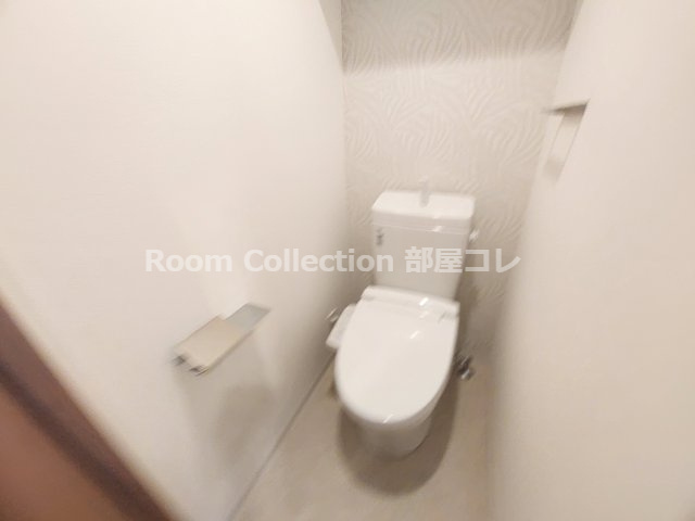 エスリード栄エステージのトイレ|※同物件他部屋写真
反転、色違いの場合有
現況優先