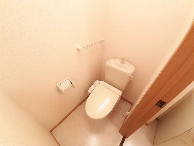 エル・フォレストＡ・Ｙ・Ｋ　Ⅰのトイレ|落ち着いたトイレです