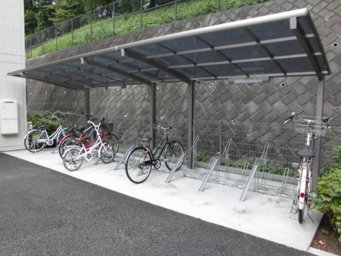 ☆屋根付き駐輪場☆