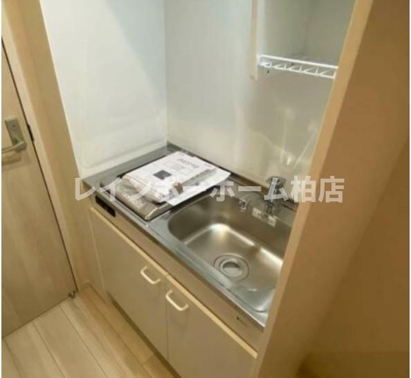 特典：仲介手数料が無料です!!のキッチン|別部屋。参考写真。