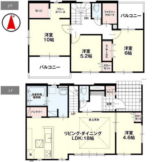 【間取り】 | 高崎市吉井町長根　新築住宅 | 折下天井のある18帖のLDKや1階の4.6帖洋室に加え、2階にはW.I.Cやファミリークローク、フリースペースを備え、充実した収納と多彩な使い方ができる開放的な間取りです。