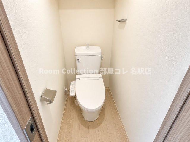 プレサンス名古屋菊井セルカのトイレ