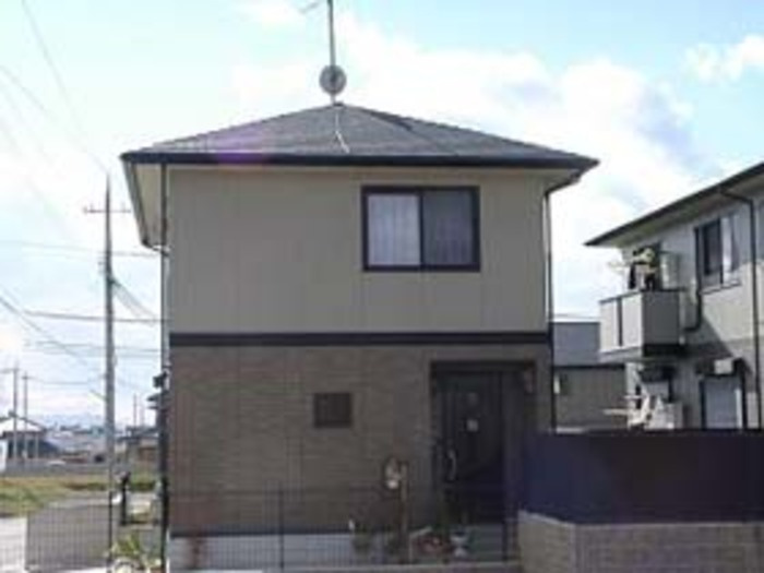 グランディールNKT　1棟の外観
