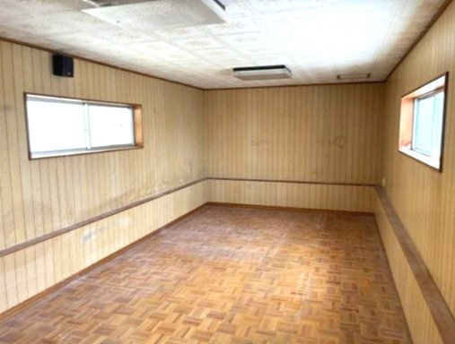 西淀川区テナントビルの内装