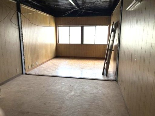 西淀川区テナントビルの内装