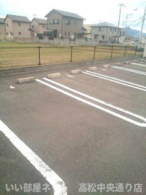 【駐車場】 | ヴェルフィオーレ