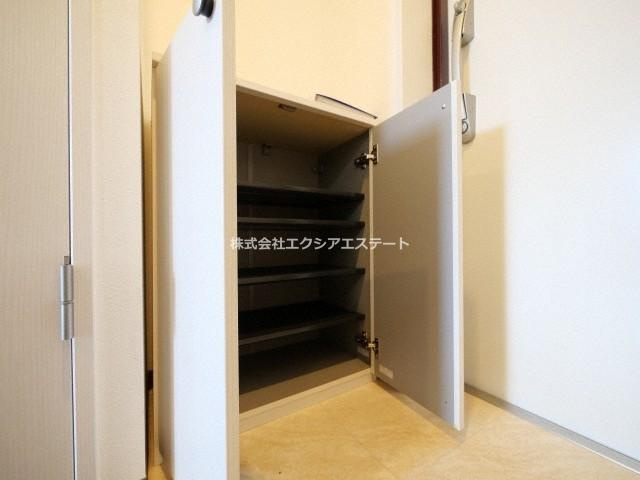 グランパシフィック今宮の収納