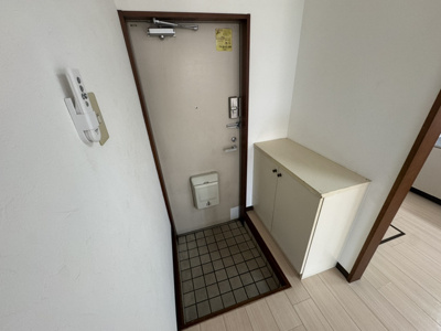 【玄関】 | コーポラスムラカミA | シューズボックス