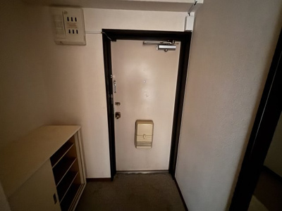 【玄関】 | ルナパリス
