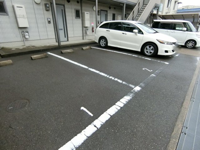  | パル春日A