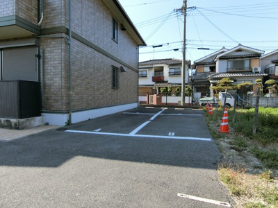 【駐車場】 | モアエクレールB棟