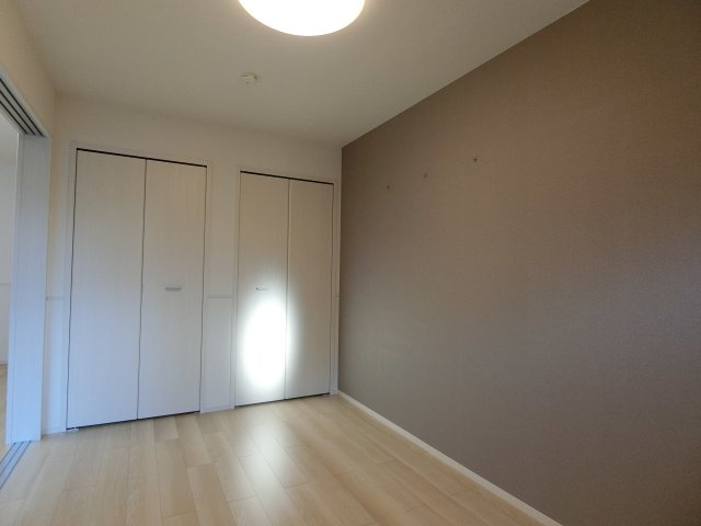 【洋室】 | CASA　SERENA
