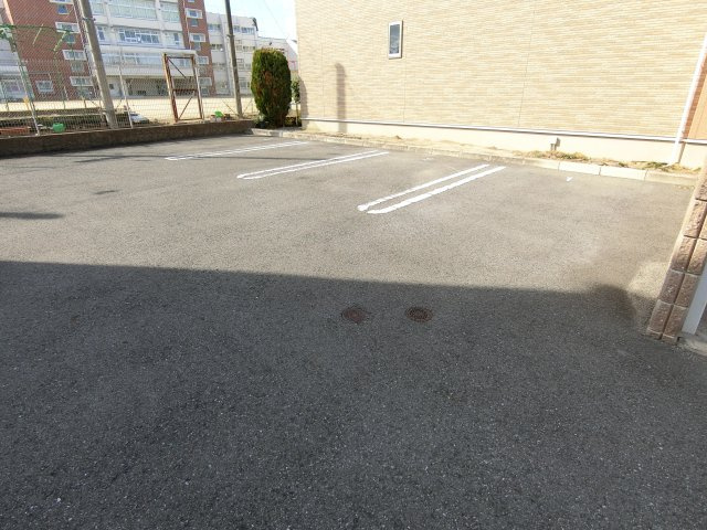 【駐車場】 | メゾン・フラン