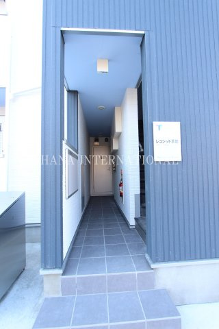 レユシット草加(レユシットソウカ)のエントランス