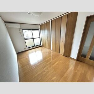 Clair大手の内装