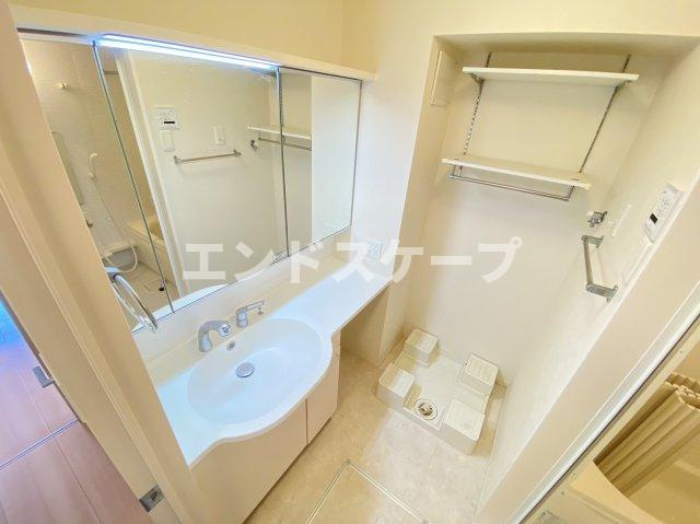 グランテラス中央町の洗面所|高崎、前橋、伊勢崎エリアのお部屋探しはエンドスケープまで！お客様の理想お聞かせ下さい♪