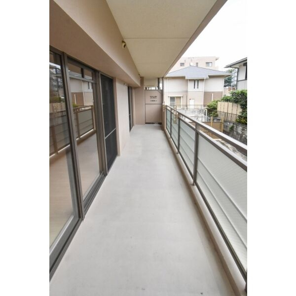 ジュネス高取　高取小学校区のバルコニー|ジュネス　高取