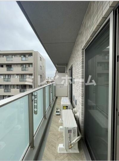 Ａｕｇｕｓｔａ　Ｒｅｓｉｄｅｎｃｅ大森のバルコニー