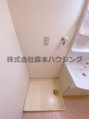 【設備】 | 　プラウクリエイト | 室内洗濯機置き場です