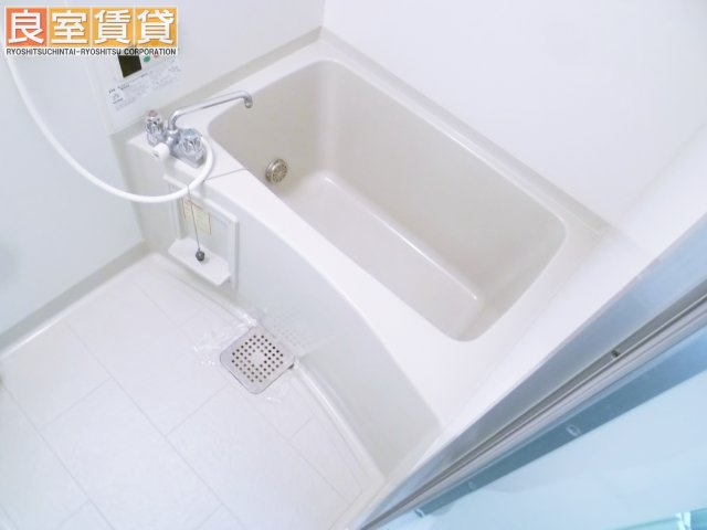 【浴室】 | ZONE亀城　B