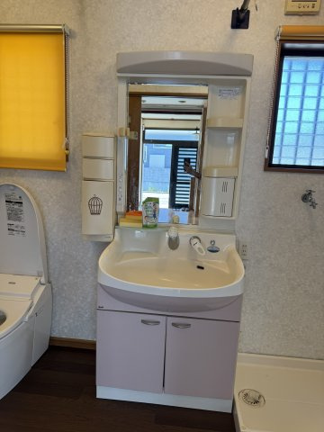 和歌山市鳴神・中古戸建・117089の洗面所