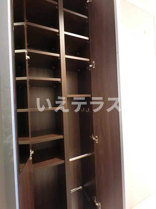ジークレフ神戸元町の収納