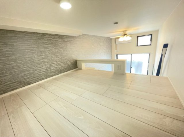 コンフォタリア高田馬場の寝室