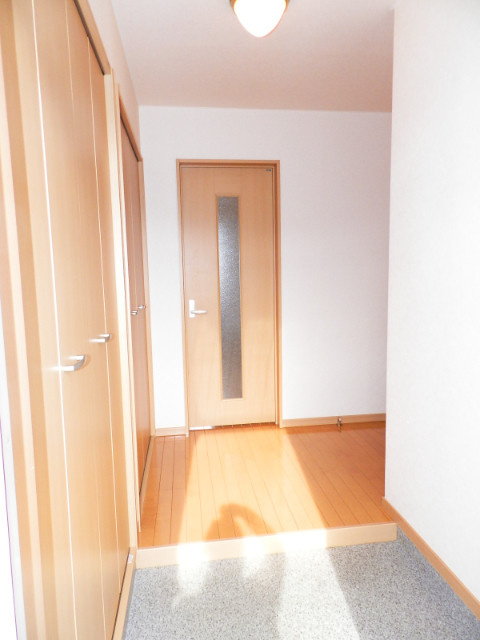 セジュール弐番館の玄関