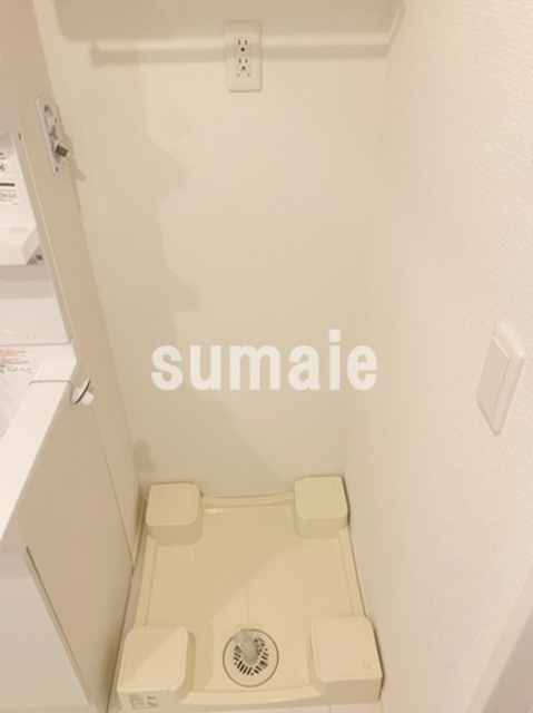 コリーヌヴェール日進のその他|洗濯機置き場です。