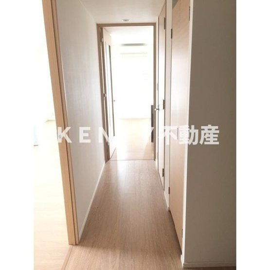 【玄関】 | プレディアスタイル池上南ＥＡＳＴ | 収納もある玄関です