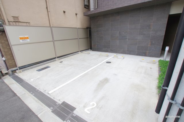ララプレイス梅田東シエスタ　仲介手数料無料の駐車場
