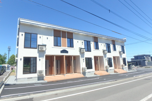 シャインハイツ　モア