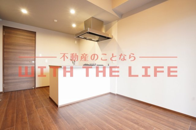 RESIDENCE（レジデンス）花畑【10,000円キャッシュバック対象物件】の居間・リビング|使いやすいリビングです
