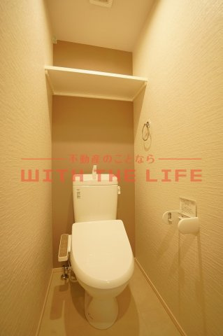 RESIDENCE（レジデンス）花畑【10,000円キャッシュバック対象物件】のトイレ|ゆったりとした空間のトイレです