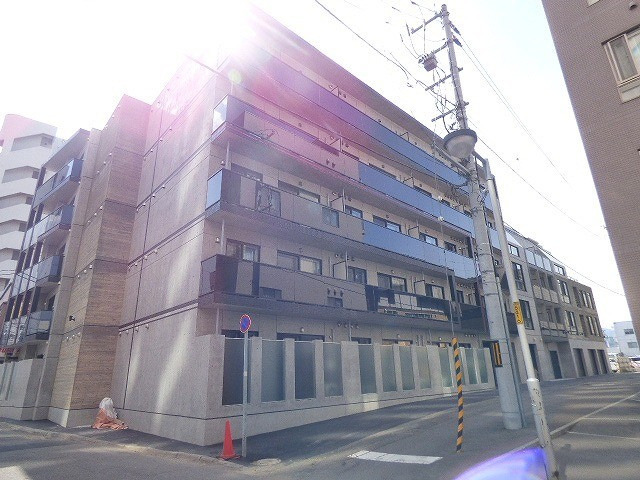 ＭＣｄＩＡＲＭＩＤ（マクダミド）