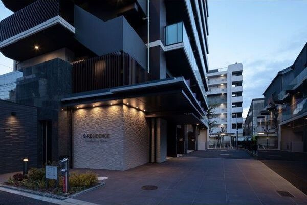 S-RESIDENCE上前津Southのエントランス