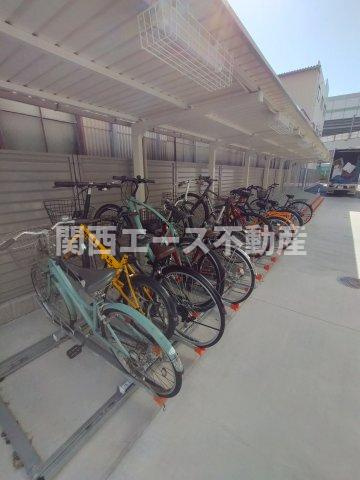 | グランカーサ高井田